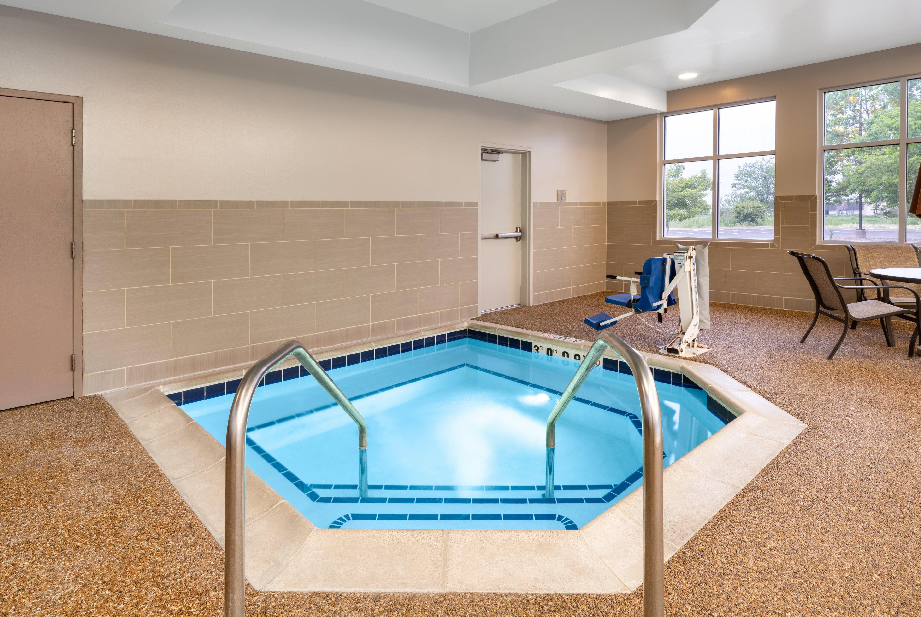 Holiday Inn Express & Suites Colorado Springs-Airport By Ihg Экстерьер фото