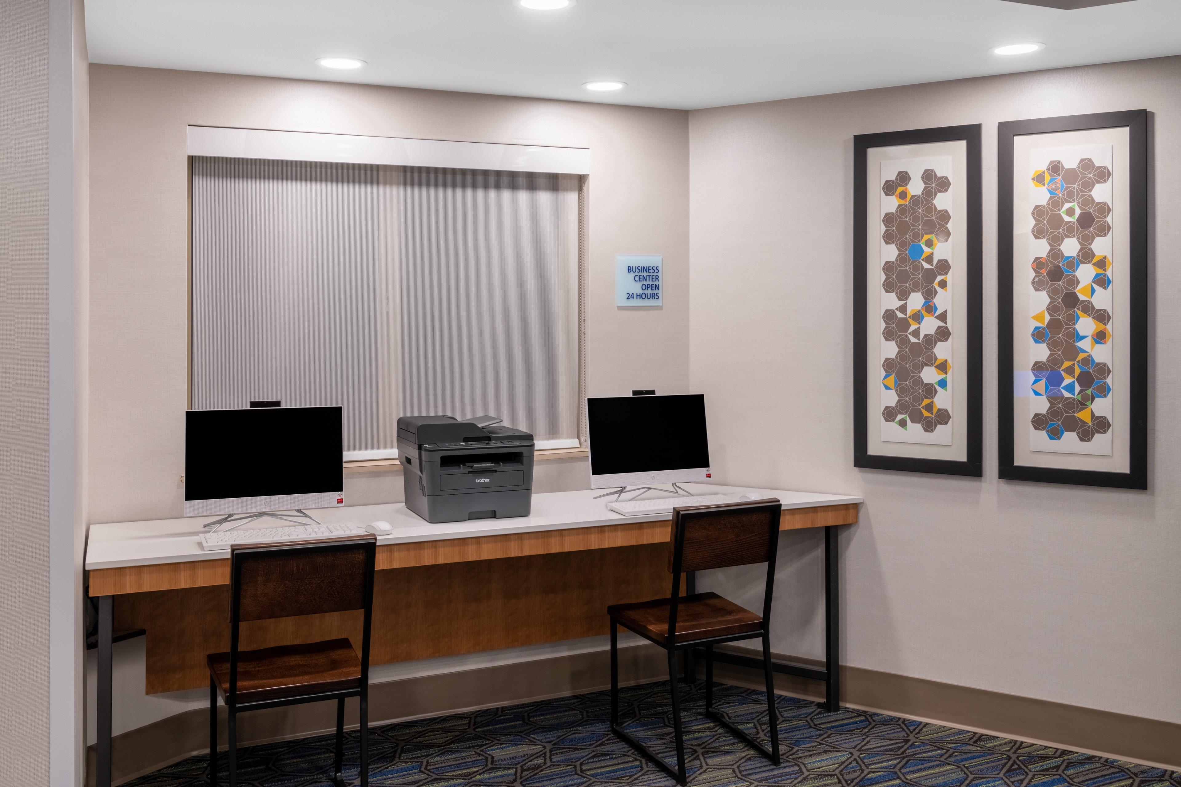 Holiday Inn Express & Suites Colorado Springs-Airport By Ihg Экстерьер фото