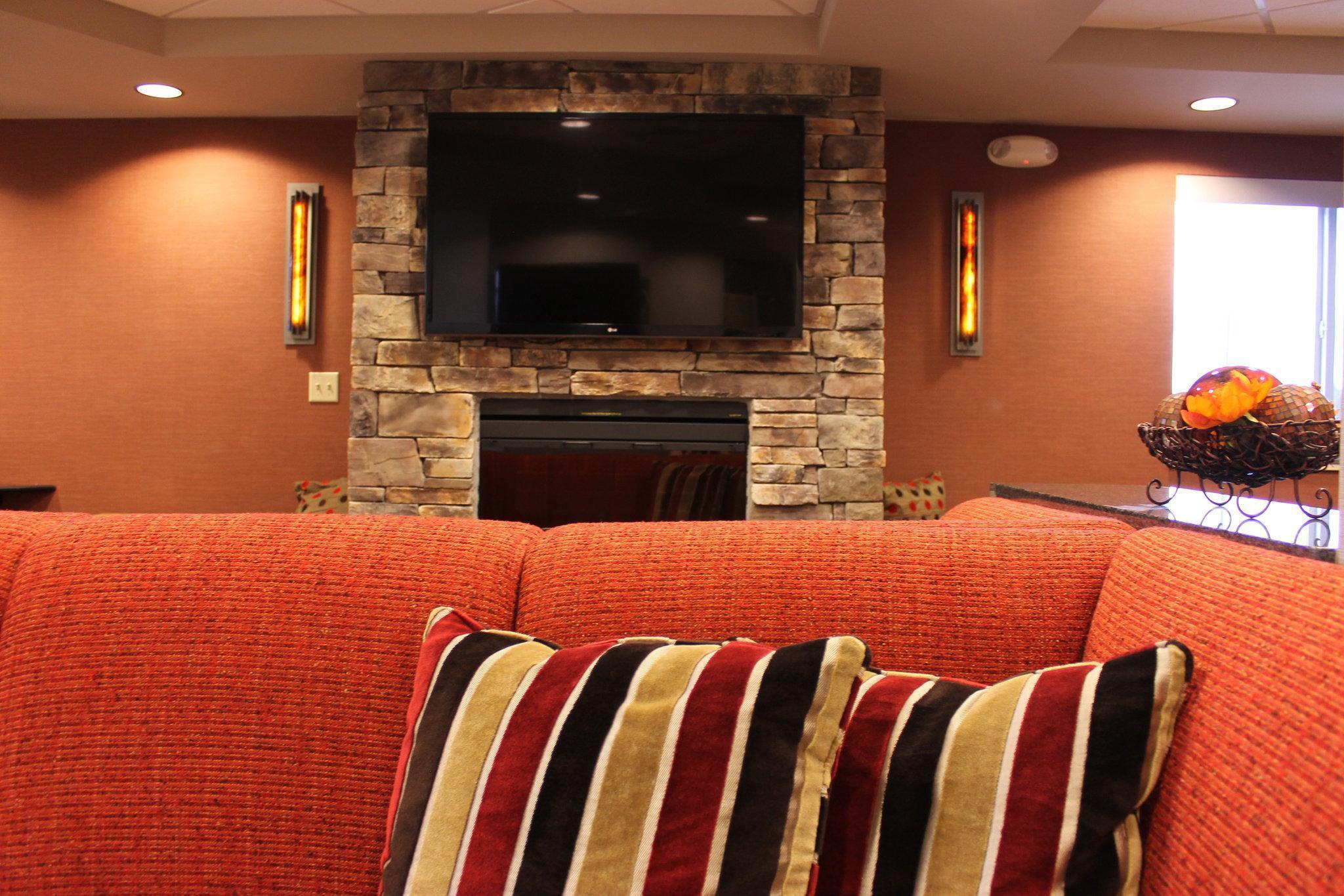Holiday Inn Express & Suites Colorado Springs-Airport By Ihg Экстерьер фото